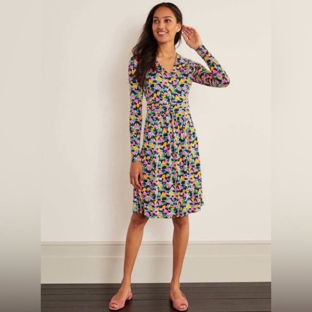 Beautiful Boden Floral Long Sleeve Dress - Picture 2 of 10